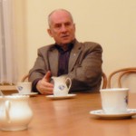 p1100440