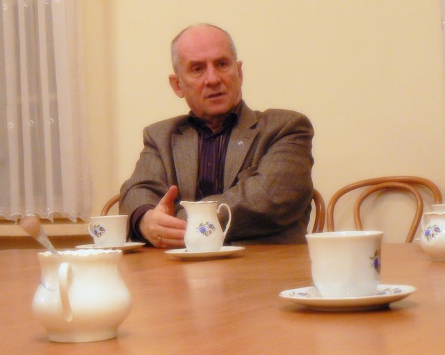 p1100440